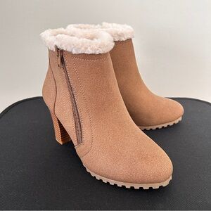 Cinderella of Boston — Tan Heeled Boots with Faux Fur